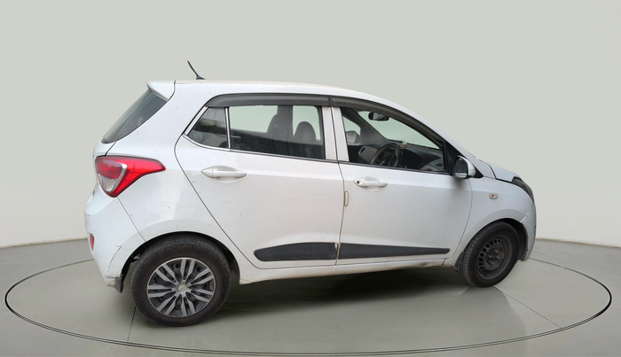2015 Hyundai Grand i10 MAGNA 1.2 KAPPA VTVT, Petrol, Manual, 1,57,929 km, exterior