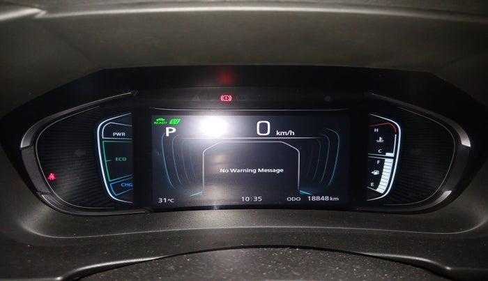 2022 Toyota URBAN CRUISER HYRYDER V HYBRID, Hybrid, Automatic, 18,848 km, interior