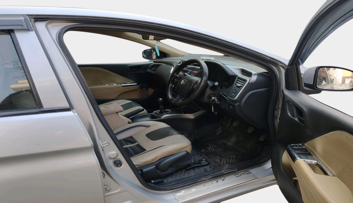 2014 Honda City 1.5L I-VTEC S MT, CNG, Manual, 64,000 km, interior