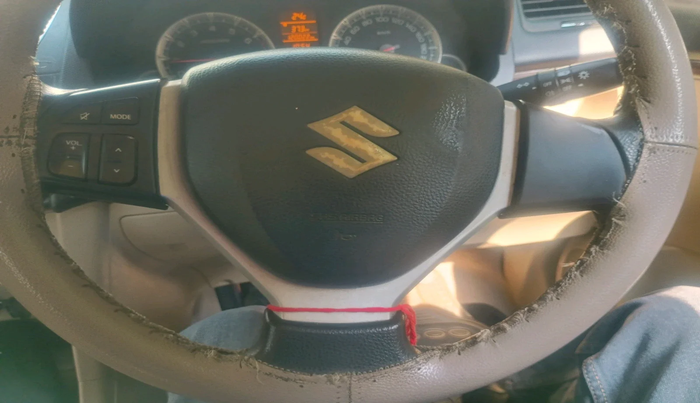 2013 Maruti Swift Dzire ZXI, CNG, Manual, 1,20,022 km, interior