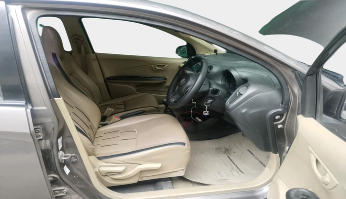 2016 Honda Amaze 1.2L I-VTEC S, Petrol, Manual, 92,427 km, interior