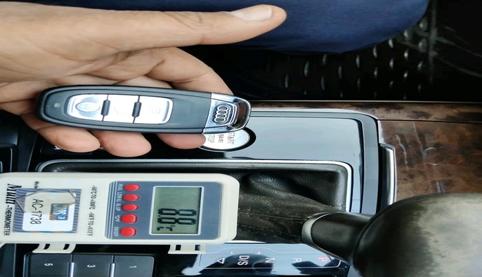 2011 Audi A6 2.8 FSI, Petrol, Automatic, 1,15,711 km, interior