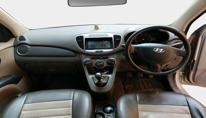 2011 Hyundai i10 MAGNA 1.2, Petrol, Manual, 59,934 km, interior