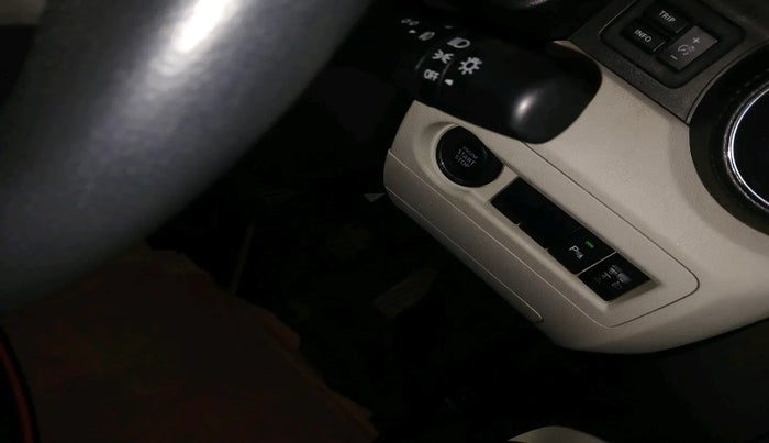 2017 Maruti IGNIS ALPHA 1.2 DUAL TONE, Petrol, Manual, 6,957 km, interior