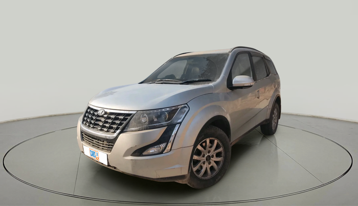 2018 Mahindra XUV500 W9 AT, Diesel, Automatic, 1,16,440 km, exterior