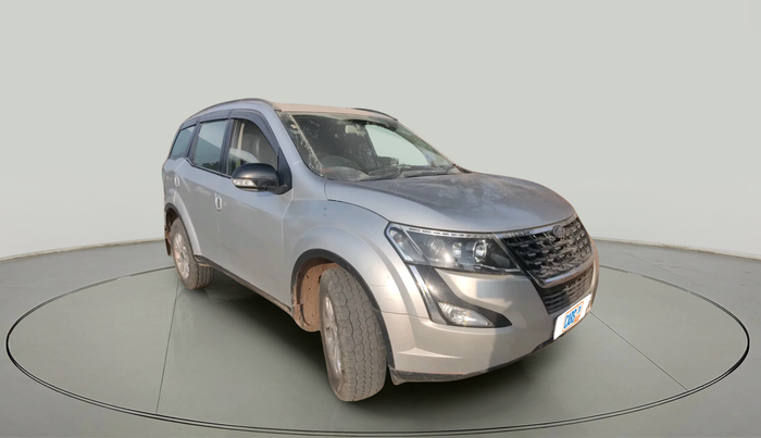 2018 Mahindra XUV500 W9 AT, Diesel, Automatic, 1,16,440 km, exterior