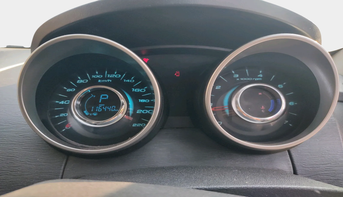 2018 Mahindra XUV500 W9 AT, Diesel, Automatic, 1,16,440 km, interior