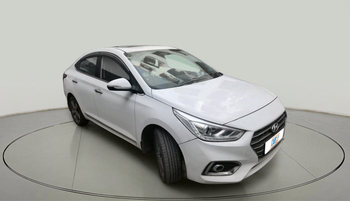 2017 Hyundai Verna 1.6 VTVT SX (O) AT, Petrol, Automatic, 97,074 km, exterior