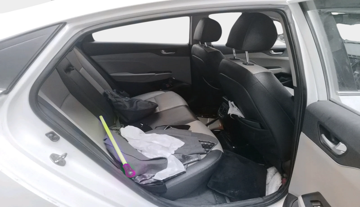 2017 Hyundai Verna 1.6 VTVT SX (O) AT, Petrol, Automatic, 97,074 km, interior