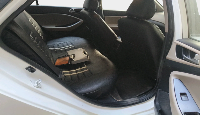 2018 Hyundai Elite i20 MAGNA EXECUTIVE 1.2, Petrol, Manual, 1,00,062 km, interior