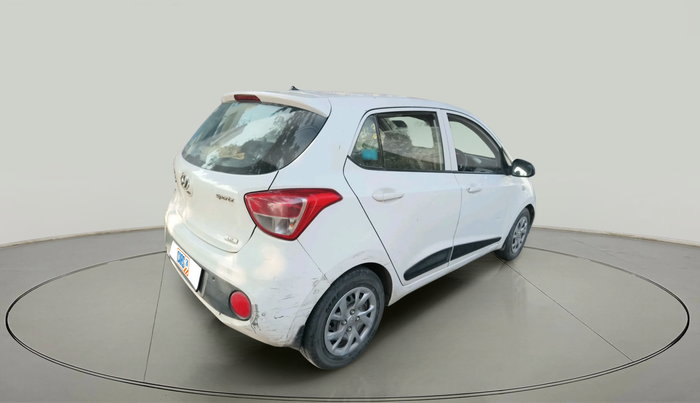 2017 Hyundai Grand i10 SPORTZ 1.2 KAPPA VTVT, Petrol, Manual, 1,81,463 km, exterior