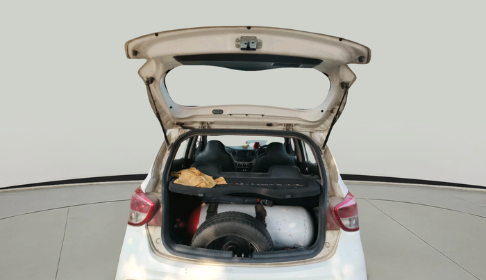 2017 Hyundai Grand i10 SPORTZ 1.2 KAPPA VTVT, Petrol, Manual, 1,81,463 km, exterior