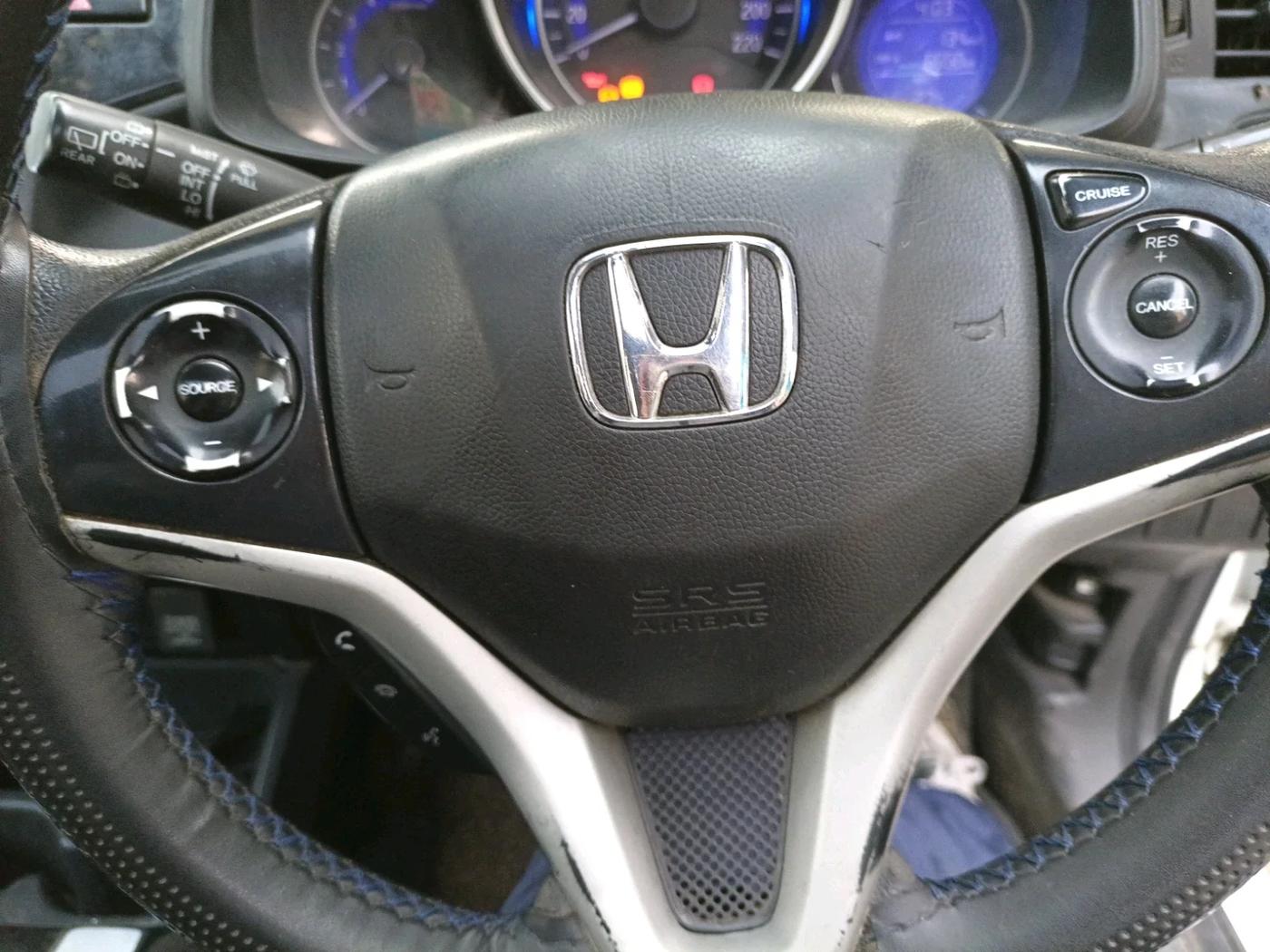 2017 Honda WR-V 1.5L I-DTEC VX MT, Diesel, Manual, 8,40,000 km, interior