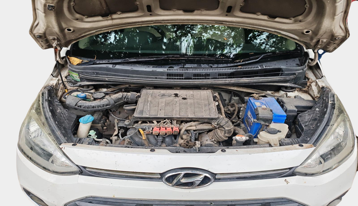 2015 Hyundai Xcent S 1.2, Petrol, Manual, 1,37,114 km, exterior