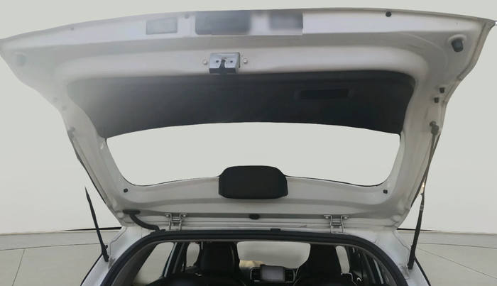 2022 Hyundai VENUE S 1.2, Petrol, Manual, 45,306 km, exterior