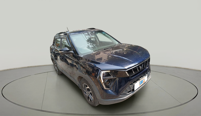 2024 Mahindra XUV 3XO AX5 1.2 L TCMPFi, Petrol, Manual, 18,825 km, exterior