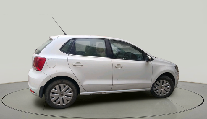 2015 Volkswagen Polo COMFORTLINE 1.2L, Petrol, Manual, 1,00,995 km, exterior
