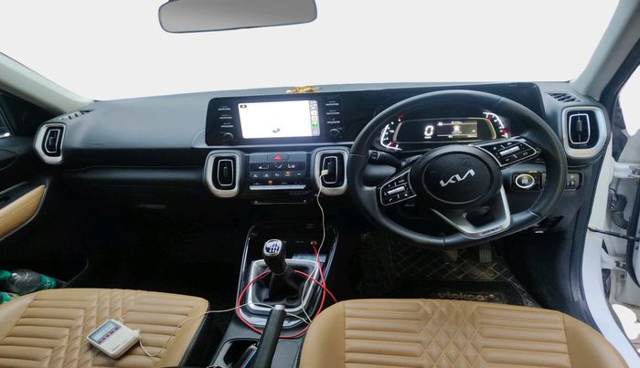 2024 KIA SONET HTX 1.5 DIESEL IMT, Diesel, Manual, 15,812 km, interior