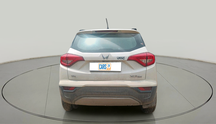 2020 Mahindra XUV300 W6 1.2 PETROL, Petrol, Manual, 1,52,521 km, exterior