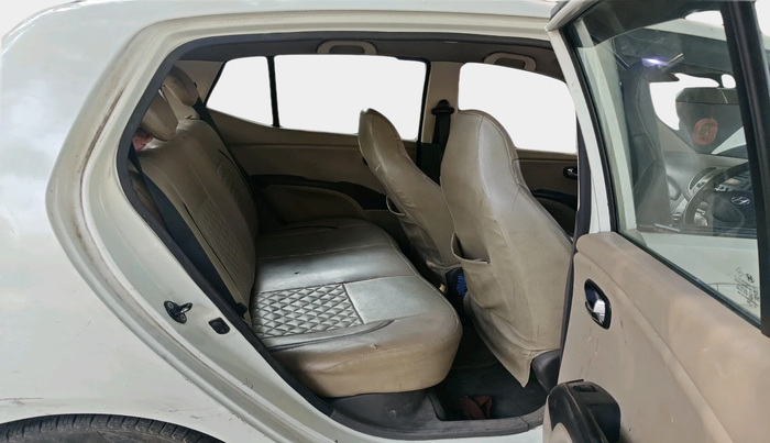 2013 Hyundai i10 SPORTZ 1.2, Petrol, Manual, 80,763 km, interior