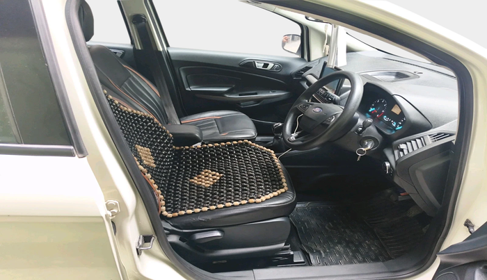 2018 Ford Ecosport TREND+ 1.5L DIESEL, Diesel, Manual, 1,38,814 km, interior