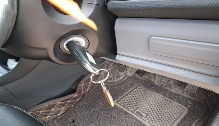 2020 Tata ALTROZ XE PETROL, Petrol, Manual, 39,641 km, interior