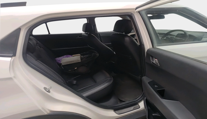 2016 Hyundai Creta SX PLUS 1.6 PETROL, Petrol, Manual, 79,242 km, interior