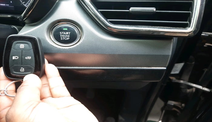 2021 Tata Harrier XZA PLUS 2.0L, Diesel, Automatic, 1,08,665 km, interior