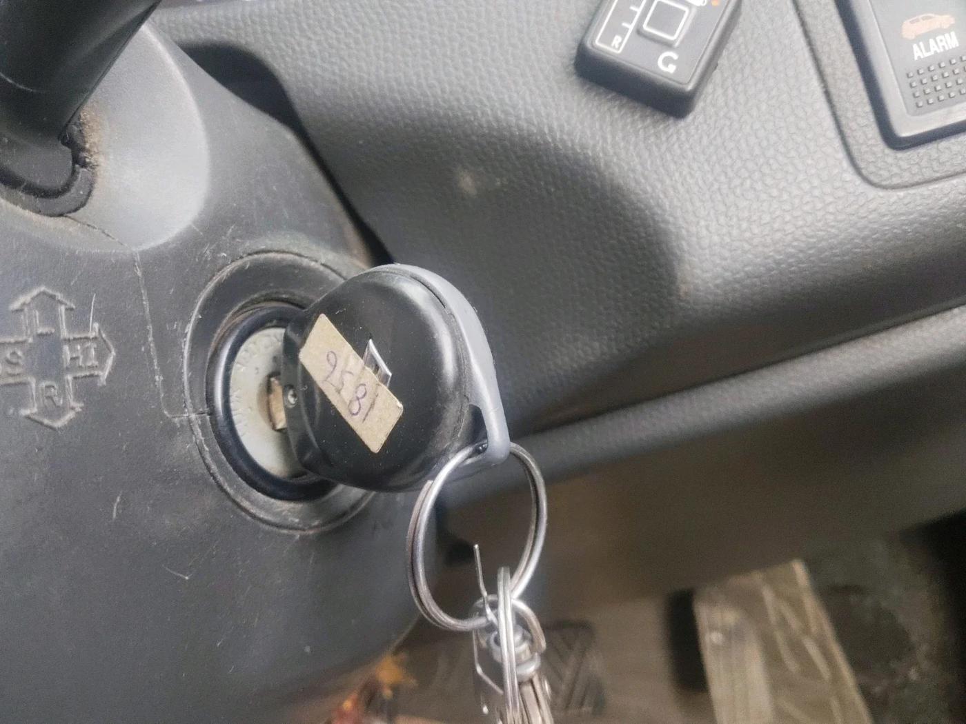 2011 Maruti Swift Dzire VXI, CNG, Manual, 1,13,713 km, interior