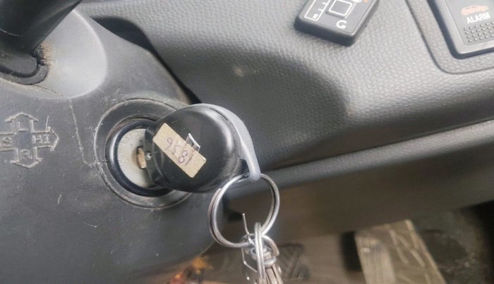 2011 Maruti Swift Dzire VXI, Petrol, Manual, 1,13,713 km, interior