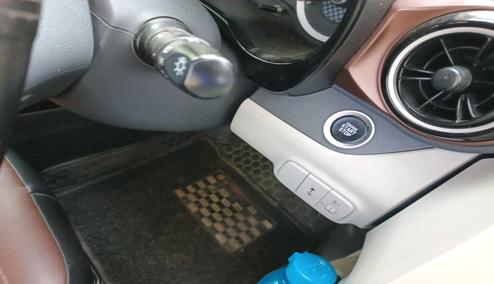 2022 Hyundai AURA SX 1.2 CNG, Petrol, Manual, 46,129 km, interior