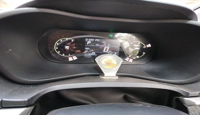 2025 Tata NEXON CREATIVE DCA 1.2 PETROL, Petrol, Automatic, 4,352 km, interior