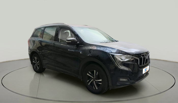 2022 Mahindra XUV700 AX 5 P MT 7 STR, Petrol, Manual, 50,114 km, exterior