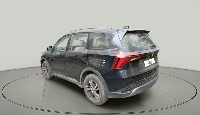 2022 Mahindra XUV700 AX 5 P MT 7 STR, Petrol, Manual, 50,114 km, exterior