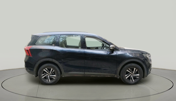 2022 Mahindra XUV700 AX 5 P MT 7 STR, Petrol, Manual, 50,114 km, exterior