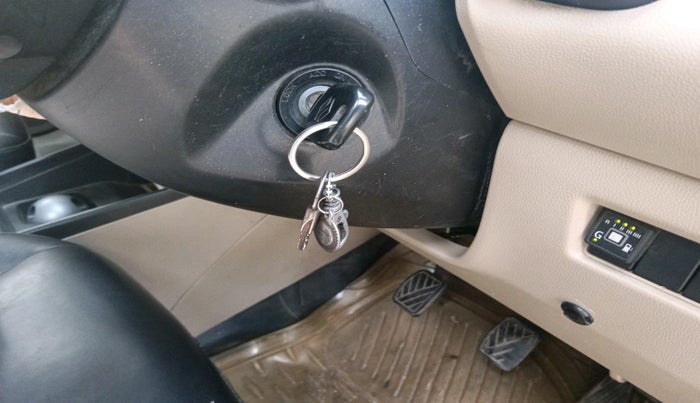 2018 Maruti Dzire LXI, Petrol, Manual, 73,509 km, interior