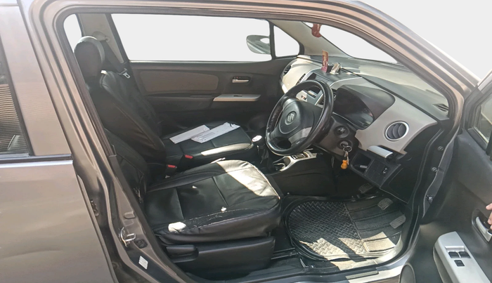 2016 Maruti Wagon R 1.0 LXI, Petrol, Manual, 49,704 km, interior