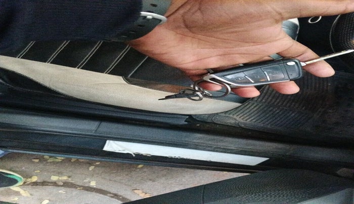 2020 Tata ALTROZ XE PETROL, Petrol, Manual, 10,448 km, interior