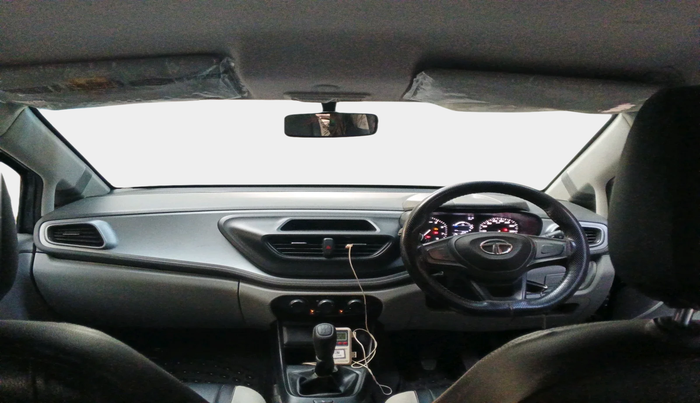2020 Tata ALTROZ XE PETROL, Petrol, Manual, 10,448 km, interior