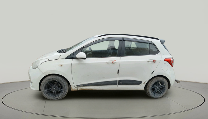 2017 Hyundai Grand i10 SPORTZ 1.2 KAPPA VTVT, Petrol, Manual, 74,551 km, exterior
