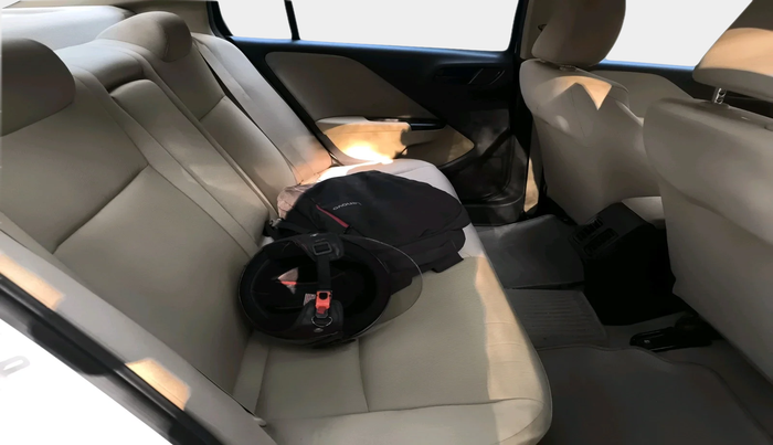 2015 Honda City 1.5L I-VTEC SV, Petrol, Manual, 1,05,878 km, interior