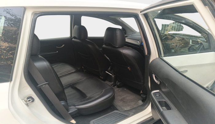 2016 Honda BR-V 1.5L I-VTEC V, Petrol, Manual, 1,14,469 km, interior