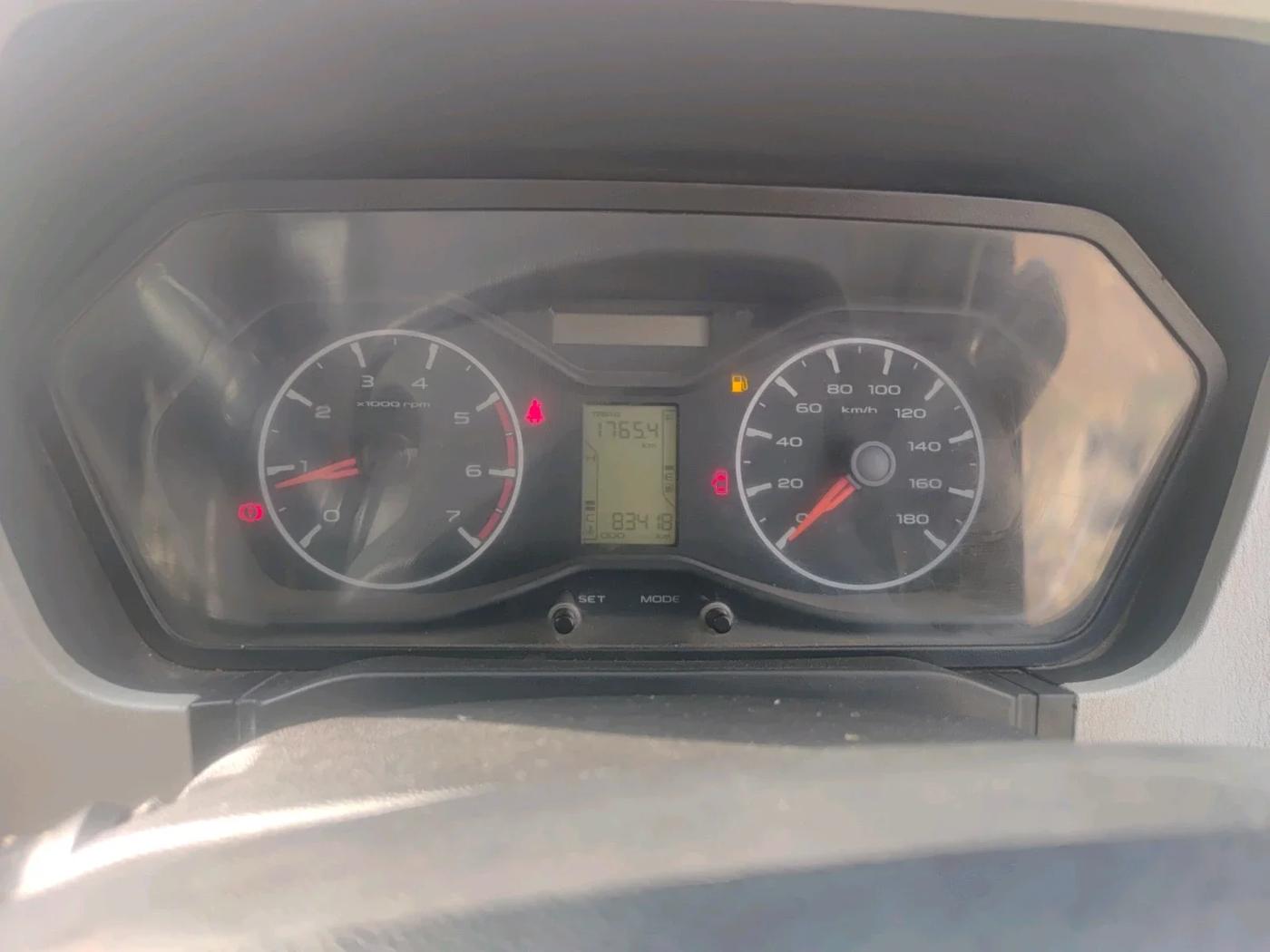 2020 Mahindra Scorpio S5, Diesel, Manual, 83,418 km, interior