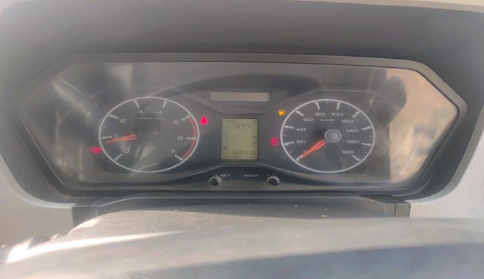 2020 Mahindra Scorpio S5, Diesel, Manual, 83,418 km, interior