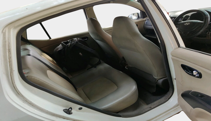 2011 Hyundai i10 MAGNA 1.1, Petrol, Manual, 78,553 km, interior