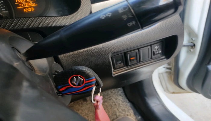 2017 Maruti Swift LXI (O), Petrol, Manual, 1,47,382 km, interior