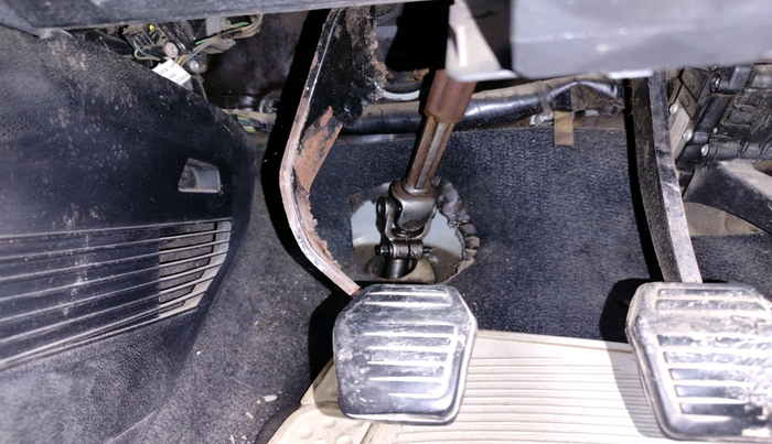 2011 Ford Figo ZXI 1.2 PETROL, Petrol, Manual, 66,252 km, interior