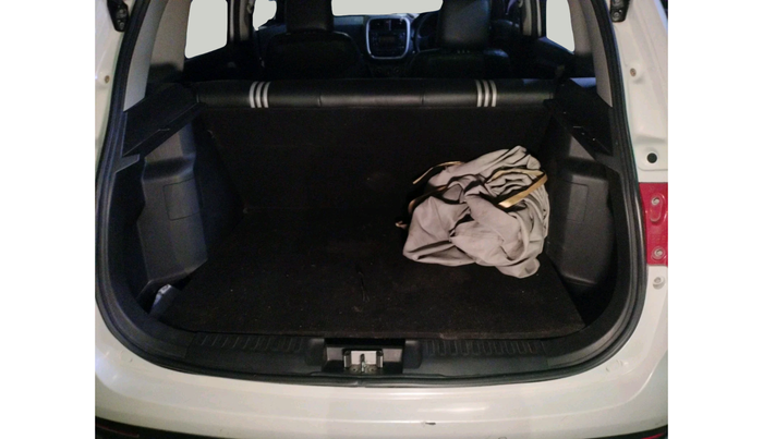 2020 Maruti Vitara Brezza LXI, Petrol, Manual, 22,413 km, exterior