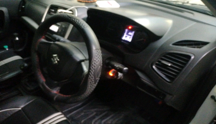 2020 Maruti Vitara Brezza LXI, Petrol, Manual, 22,413 km, interior