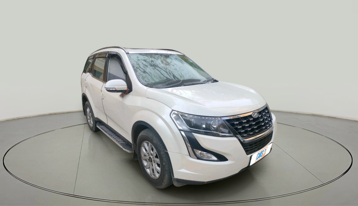 2019 Mahindra XUV500 W9, Diesel, Manual, 88,531 km, exterior